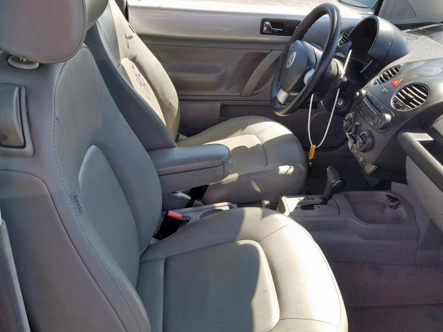 3VWRG31C17M515591 - 2007 VOLKSWAGEN NEW BEETLE Silber Foto 5