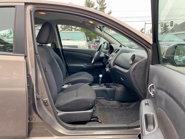 3N1CN7AP0CL812315 - 2012 NISSAN VERSA S BROWN photo 5