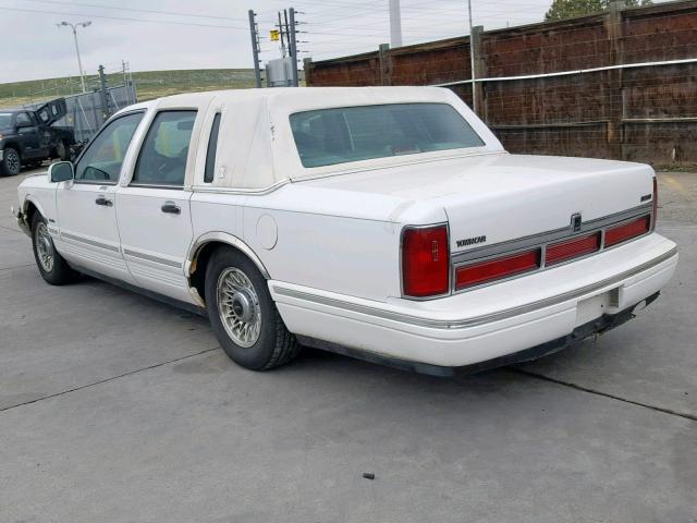 1LNLM81W3VY615214 - 1997 LINCOLN TOWN CAR WHITE photo 3