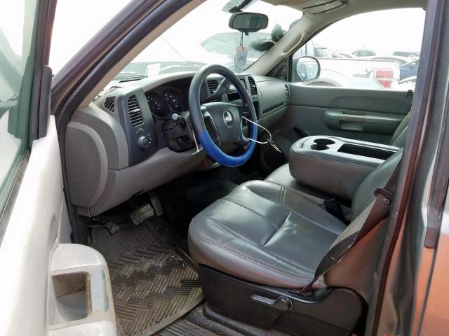 1GCEC14C87Z570972 - 2007 CHEVROLET SILVERADO C1500  photo 9