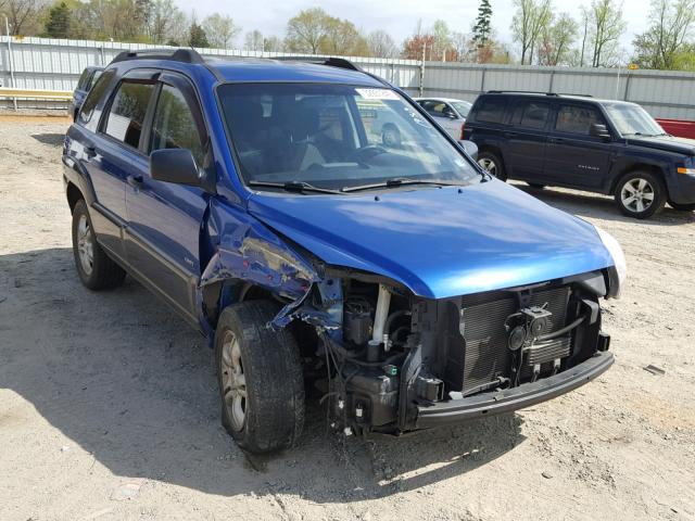 KNDJE723677320740 - 2007 KIA SPORTAGE E BLUE photo 1