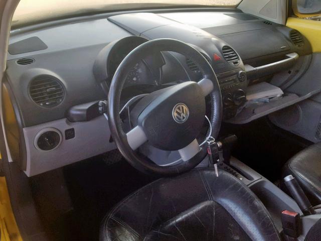 3VWCD31CX4M415998 - 2004 VOLKSWAGEN NEW BEETLE ყვითელი ფოტო 9