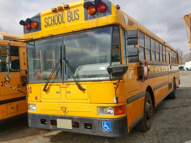 4DRBJABR84A969256 - 2004 IC CORPORATION 3000 黄色 照片 2