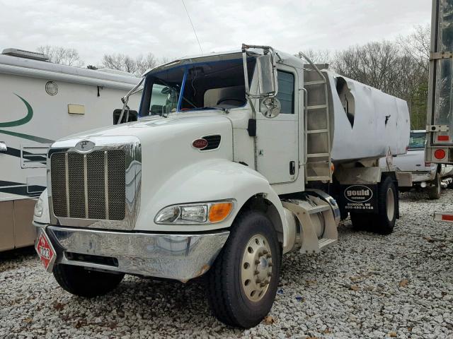 2NP2HM7X5CM145403 - 2012 PETERBILT 337 WHITE photo 2