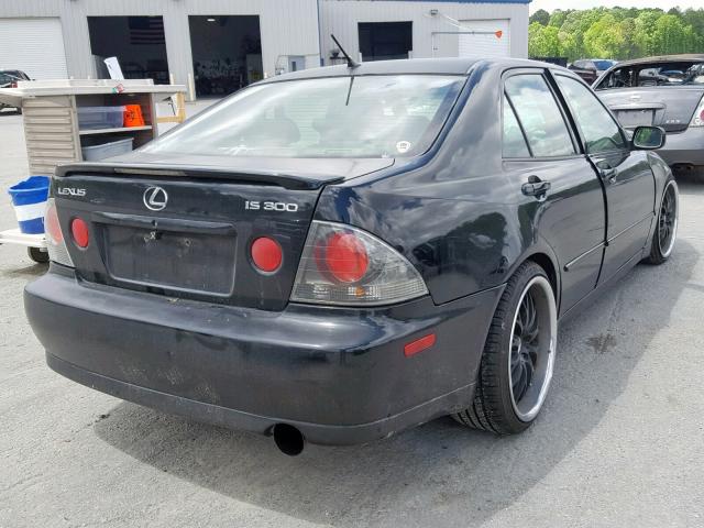 JTHBD192020055296 - 2002 LEXUS IS 300 BLACK photo 4