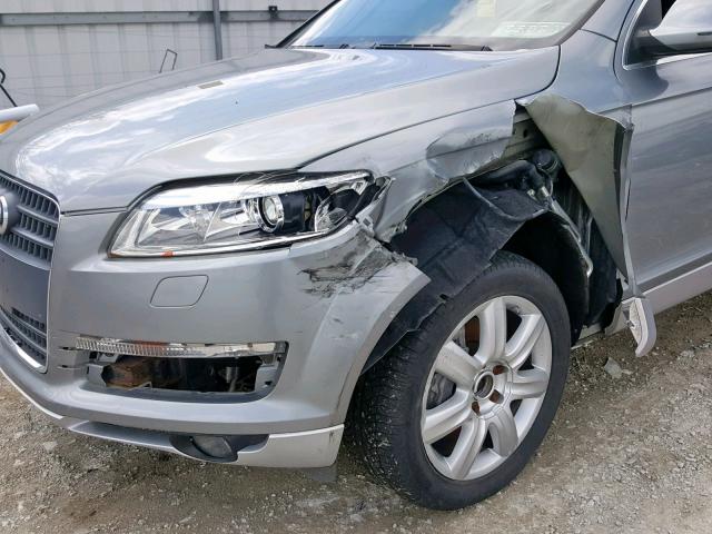 WA1BV74L57D056181 - 2007 AUDI Q7 4.2 QUA SILVER photo 9