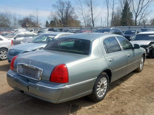 1LNHM83WX4Y648308 - 2004 LINCOLN TOWN CAR U BLUE photo 4