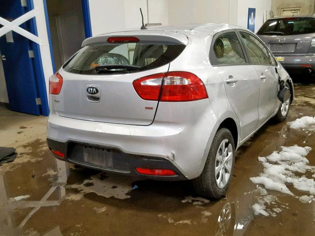 KNADM5A32F6450134 - 2015 KIA RIO LX SILVER photo 4