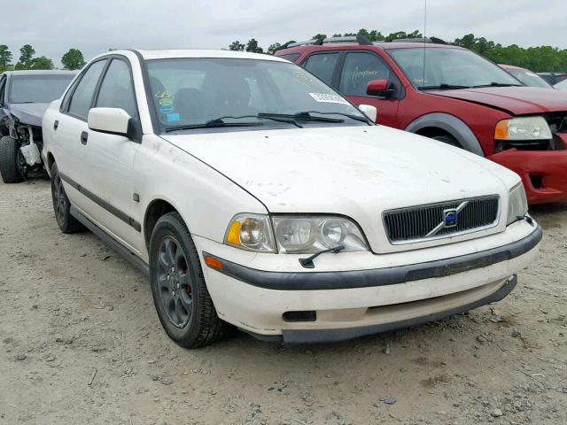 YV1VS2550YF520993 - 2000 VOLVO S40 WHITE photo 1