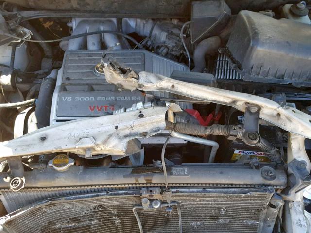 JT6GF10U3X0014711 - 1999 LEXUS RX 300 WHITE photo 7