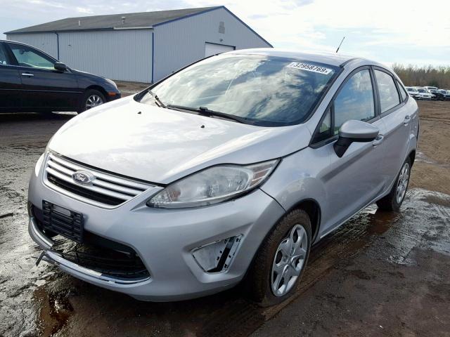 3FADP4AJXBM179858 - 2011 FORD FIESTA S SILVER photo 2