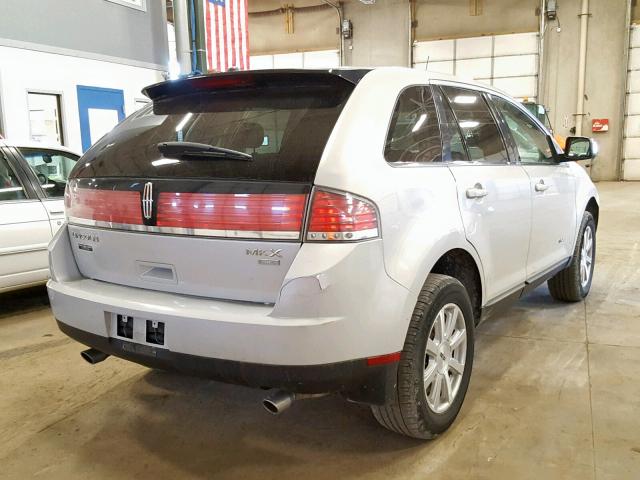 2LMDU88C07BJ35474 - 2007 LINCOLN MKX CREAM photo 4