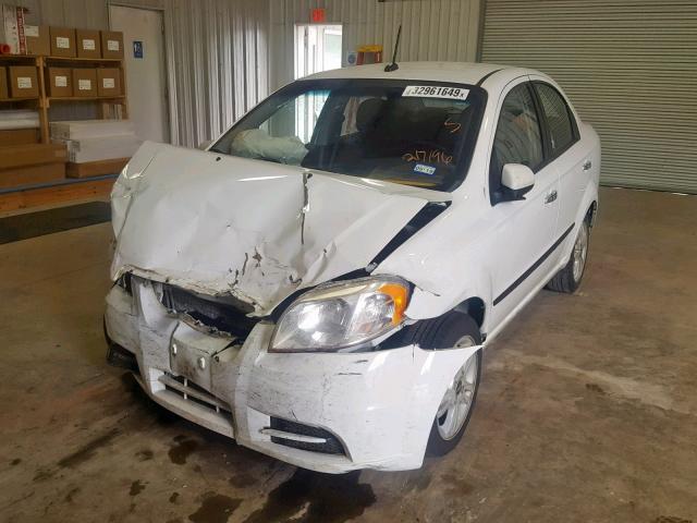 KL1TD5DE4BB217196 - 2011 CHEVROLET AVEO LS WHITE photo 2