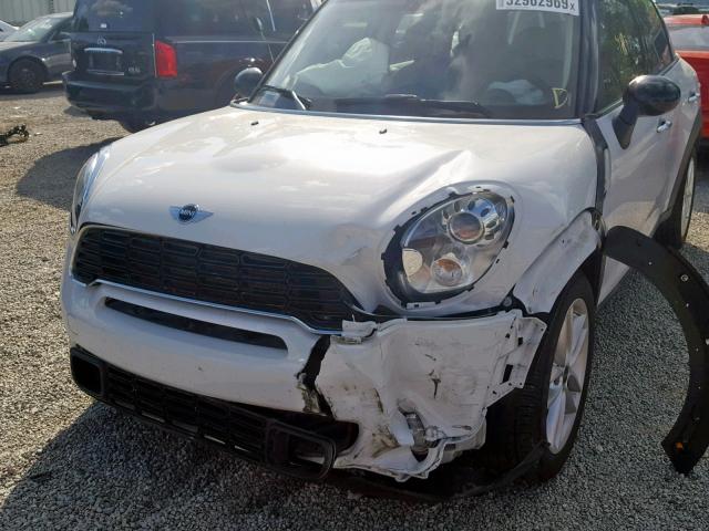 WMWZC3C52DWP21010 - 2013 MINI COOPER S C WHITE photo 9