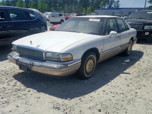 1G4CU5216SH654747 - 1995 BUICK PARK AVENU WHITE photo 2