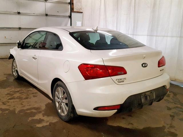 KNAFX6A83E5239286 - 2014 KIA FORTE EX WHITE photo 3