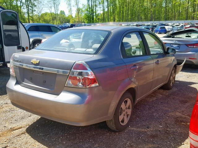 KL1TD56677B124704 - 2007 CHEVROLET AVEO BASE ნაცრისფერი ფოტო 4
