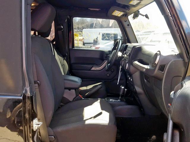 1C4AJWAG6JL870450 - 2018 JEEP WRANGLER S BLACK photo 5