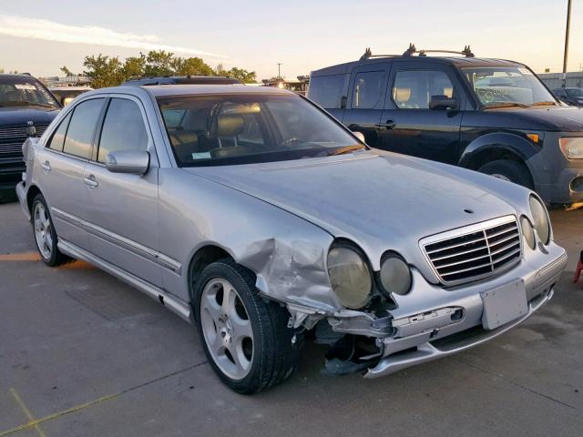 WDBJF65J72B414745 - 2002 MERCEDES-BENZ E 320 SILVER photo 1