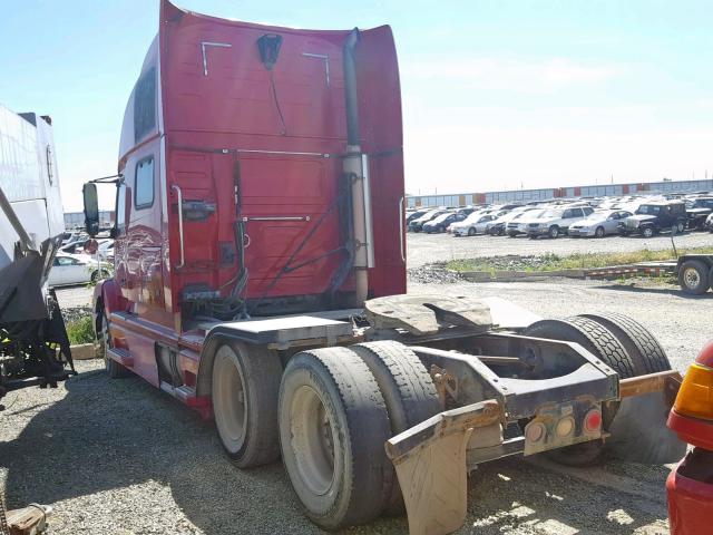 4V4ND3RH4YN247383 - 2000 VOLVO VN RED photo 3