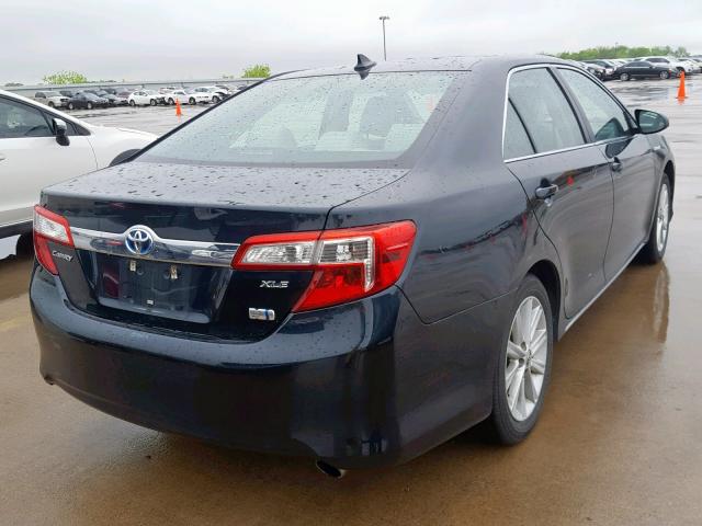 4T1BD1FK5CU041826 - 2012 TOYOTA CAMRY HYBR BLACK photo 4