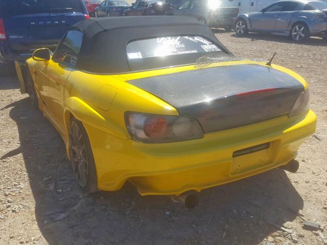 JHMAP11452T000194 - 2002 HONDA S2000 YELLOW photo 3