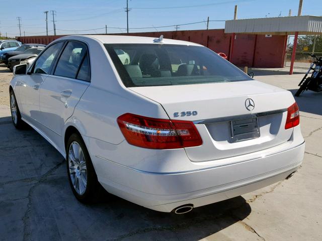 WDDHF5KB8DA739877 - 2013 MERCEDES-BENZ E 350 WHITE photo 3