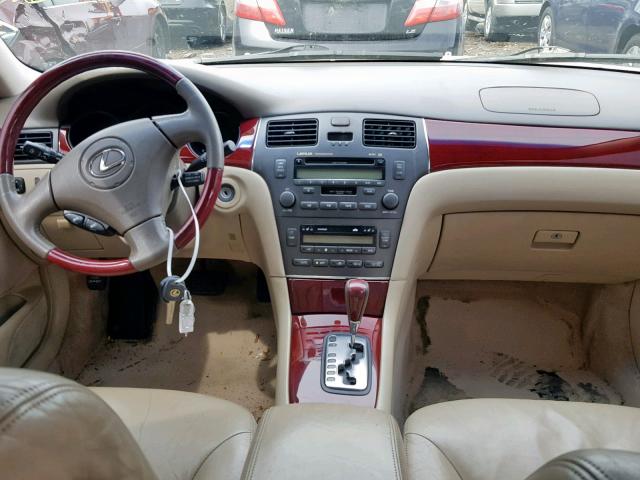 JTHBF30G120084773 - 2002 LEXUS ES 300 GOLD photo 9