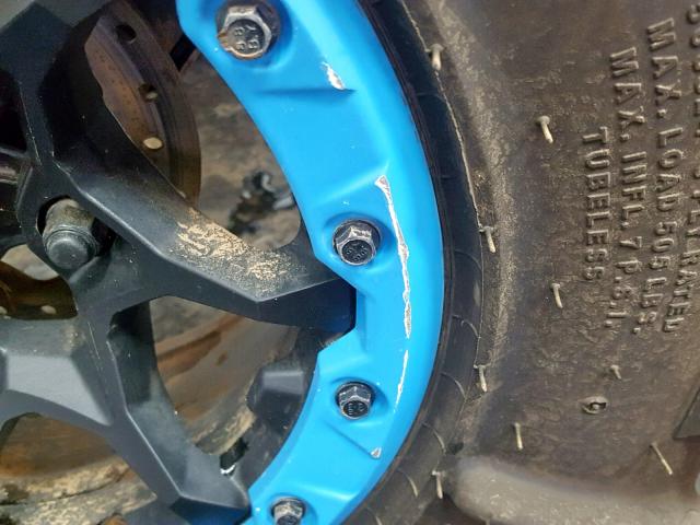 3JBMWAX22GJ000820 - 2016 CAN-AM RENEGADE X 银色 照片 18