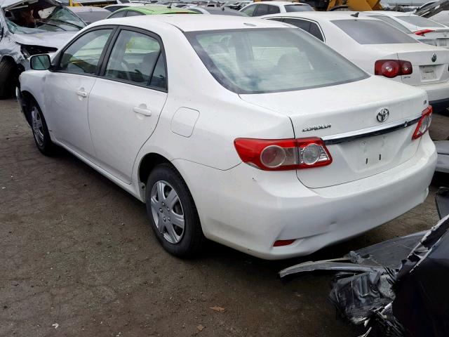 JTDBU4EEXBJ105344 - 2011 TOYOTA COROLLA BA WHITE photo 3