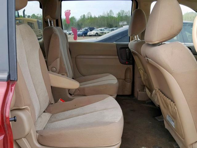 KNDMG4C70E6538182 - 2014 KIA SEDONA LX RED photo 6