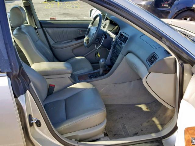 JT8BF22G7V0063860 - 1997 LEXUS ES 300 GRAY photo 5