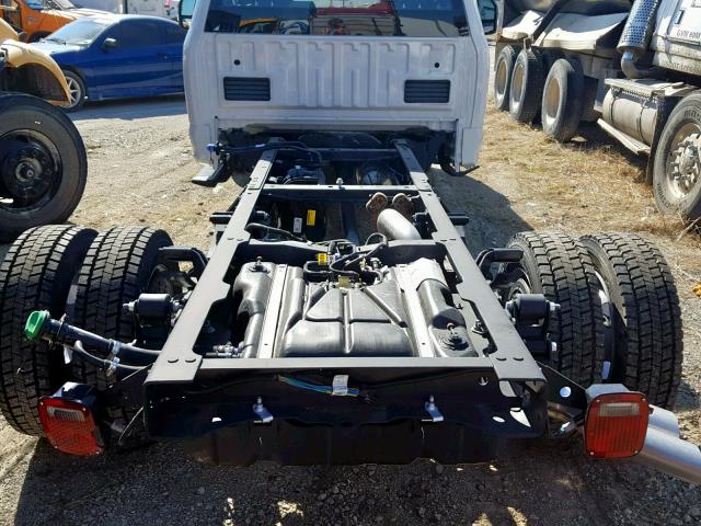 1FD0X5HT0KED39172 - 2019 FORD F550 SUPER WHITE photo 6