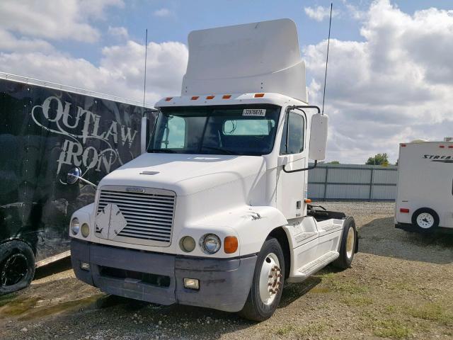 1FUBA8A872PJ88401 - 2002 FREIGHTLINER CONVENTION WHITE photo 2