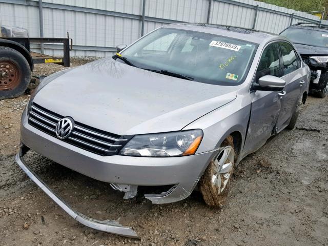 1VWBP7A36DC143669 - 2013 VOLKSWAGEN PASSAT SE SILVER photo 2