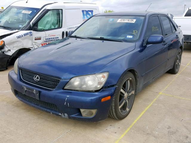 JTHBD192740090369 - 2004 LEXUS IS 300 BLUE photo 2