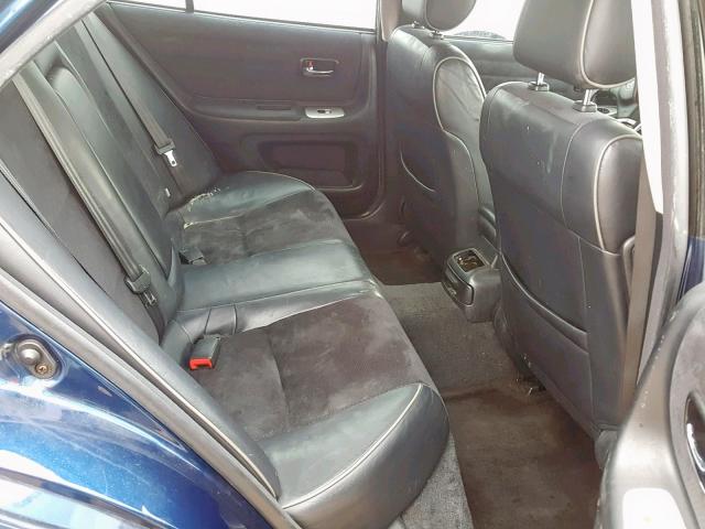 JTHBD192740090369 - 2004 LEXUS IS 300 BLUE photo 6