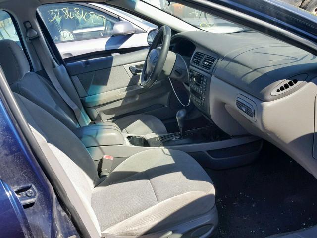 1FAFP56SX1G245785 - 2001 FORD TAURUS SEL BLUE photo 5