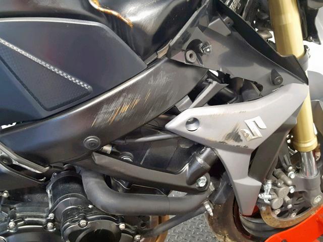 JS1GR7NA7F2100554 - 2015 SUZUKI GSX-S750 BLACK photo 9