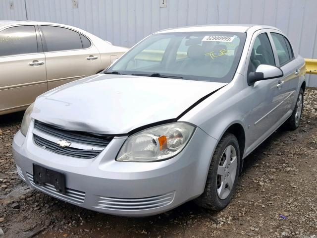 1G1AL58FX87209954 - 2008 CHEVROLET COBALT LT SILVER photo 2