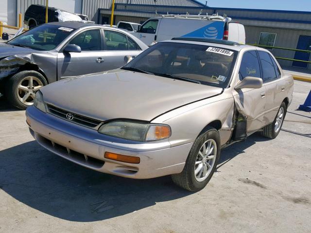 4T1GK13E8SU066809 - 1995 TOYOTA CAMRY XLE GOLD photo 2