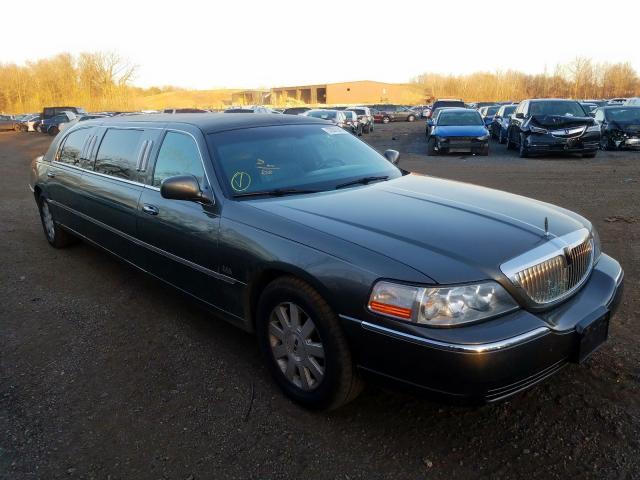 1L1FM81WX4Y673852 - 2004 LINCOLN TOWN CAR EXECUTIVE  photo 1