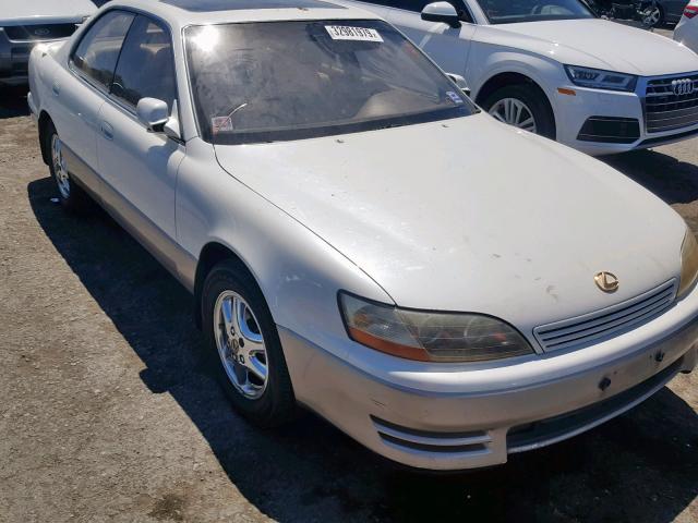 JT8GK13T7S0091189 - 1995 LEXUS ES 300 WHITE photo 1