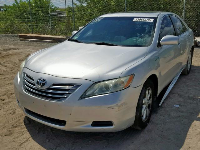 4T1BB46K69U096074 - 2009 TOYOTA CAMRY HYBR SILVER photo 2