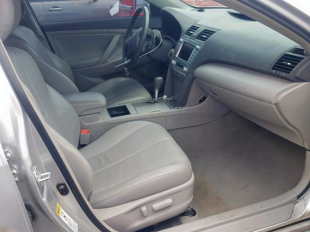 4T1BB46K69U096074 - 2009 TOYOTA CAMRY HYBR SILVER photo 5