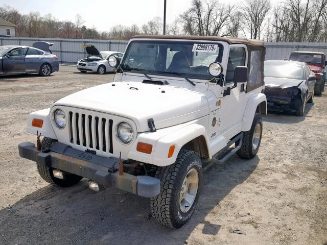 1J4FA59S1YP760945 - 2000 JEEP WRANGLER / WHITE photo 2