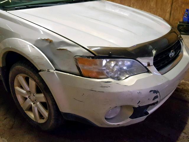 4S4BP61C467364188 - 2006 SUBARU LEGACY OUT GOLD photo 9