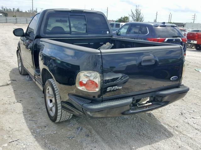 2FTZF07352CA44397 - 2002 FORD F150 SVT L BLACK photo 3