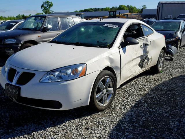 1G2ZH17N084126956 - 2008 PONTIAC G6 GT WHITE photo 2