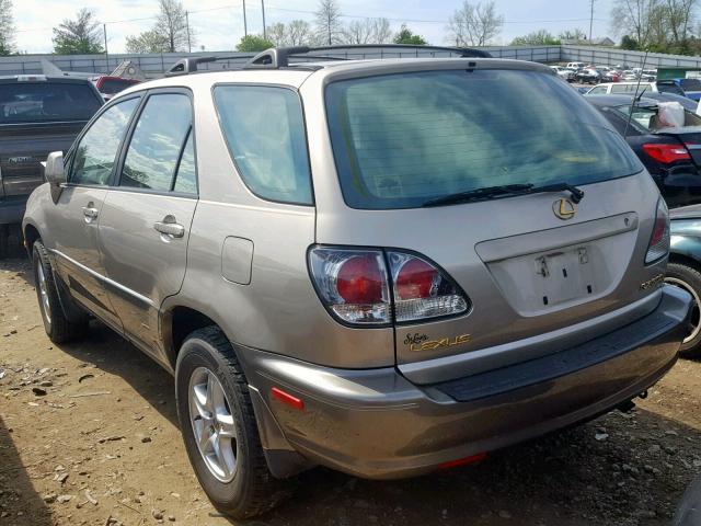 JTJHF10U110183269 - 2001 LEXUS RX 300 GOLD photo 3